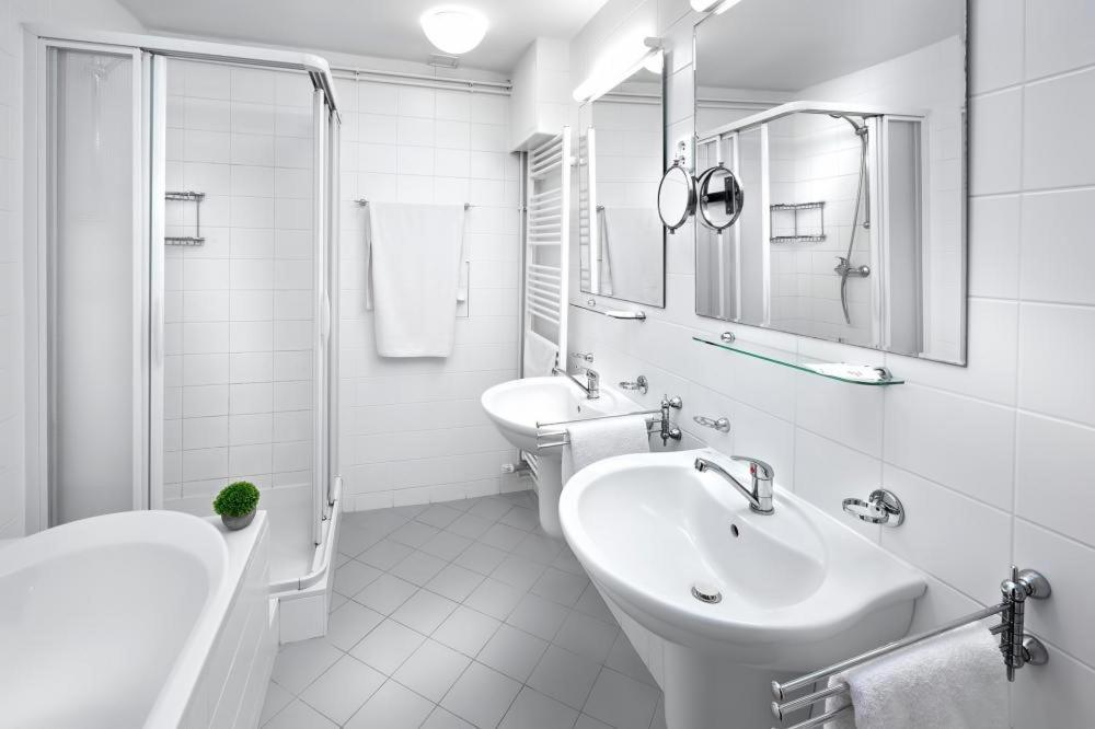 Wellness Hotel Orlik Kozarovice 외부 사진